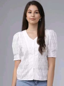 🆕NEW Cute Pinteresty White Puff Sleeves Top