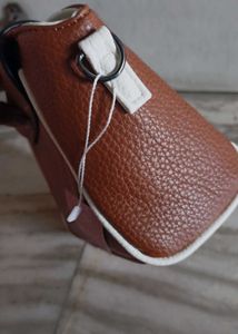 Smart Sling Bag🤎