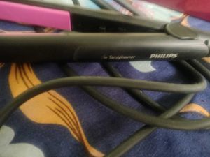 Philips Hair Straightener With Streax Protection