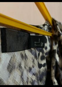 H&amp;M chic and contemporary design