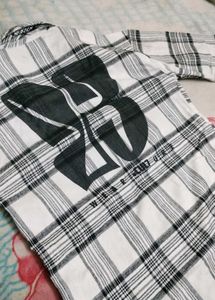 Checked Oversized Shirt