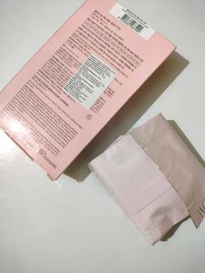 Clio Cushion Foundation~ With Extra New Refill