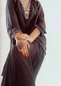 Ethnic Dress And Jewellery