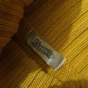 Yellow Fall/winter Turtle Neck Sweater(Women&#39;s)