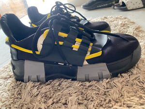 Men Shoes