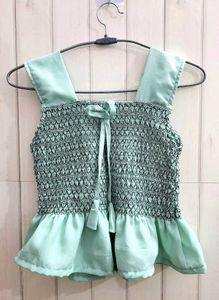 Green Bow Top