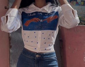 Pretty Handpainted White Crop Shirt With Back Knot