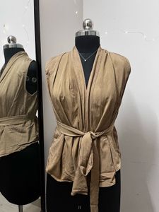 Beige Tie-up Top / Shrug