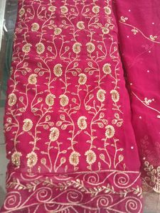 Red &amp; Gold Embroidered Salwar Kameez