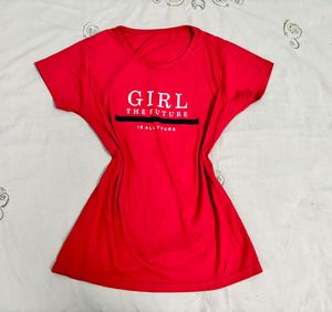 Red Graphic Tee Fitted