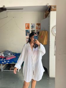 white oversized shirt cotton