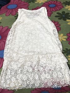 White Lace Sleeveless Dress