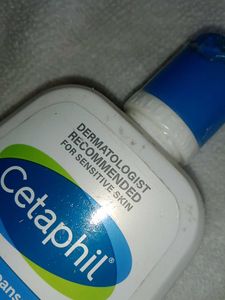 Cetaphil Oily Skin Cleanser