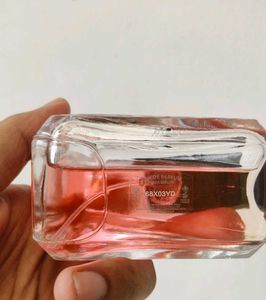 Prada Paradoxe - Partial