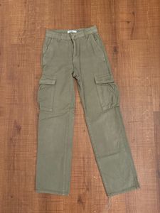 Pull&amp;Bear Cargo Pants