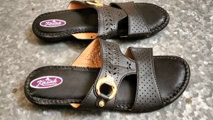 Flipflops And Slippers