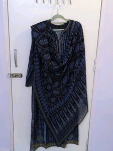 Elegant Printed Kurta With Dupatta