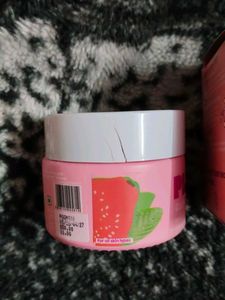Plix Guava Glow Smoothie Moisturizer 50gm