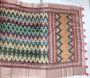 Patterned Saree with Tassels