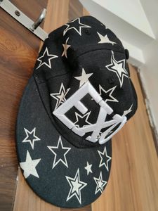 Unisex Black and White Printed Cap