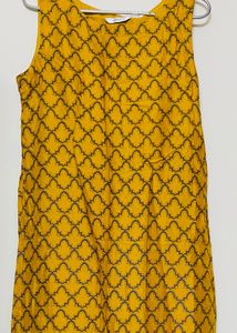 Elegant ethnic Mustard Maxi Dress - size M