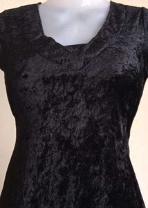 Elegant Black Velvet  Dress