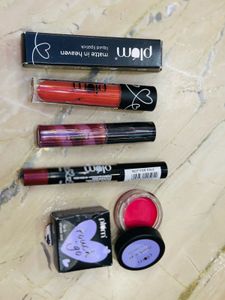 Plum Lipstick Combo