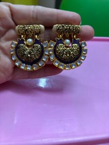 Earring