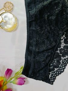 🇭🇲💫Black Colour Neted Fancy Penty