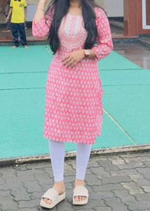 Elegant Pink Printed Kurta