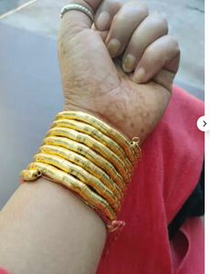 Anti Tarnish Expandable Bangles