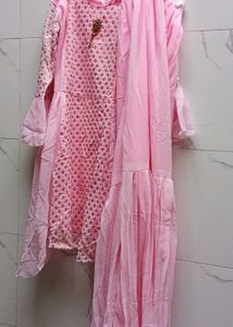 Pink Embroidered Kurta Set with adjustable belt