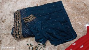 Elegant Teal Saree with Blouse