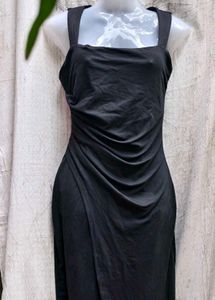 Elegant Black Midi Dress