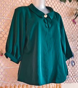 Size M/L 🎁Buy 2 Get 1 Free 🎁Green Collar Top