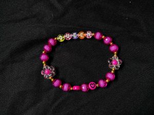 Two Queen Bracelets For Bestfriends Or Sisters