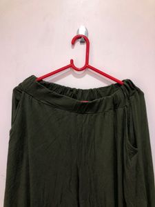 Green Capri Pants