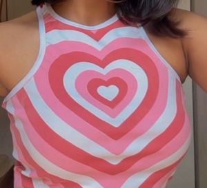 Heart Shape Crop Tank Top