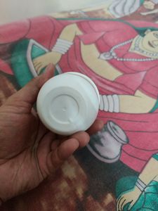 Mamaearth Vitamin C Ultra Light Gel