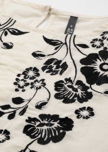 Floral Embroidered Tunic Top
