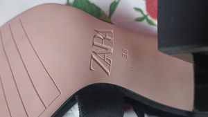 Zara Women’s Wedge Black Heel