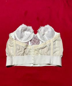 Triumph Ivory Lace Bustier (85B)