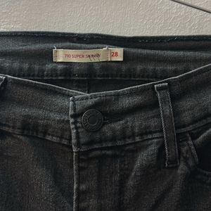 Levi&#39;s jeans
