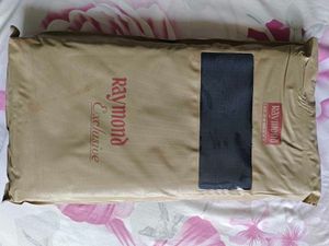 Men Raymond exclusive suiting cloth fabric