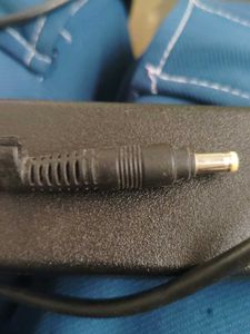 hp laptop charger fully working  wire very long