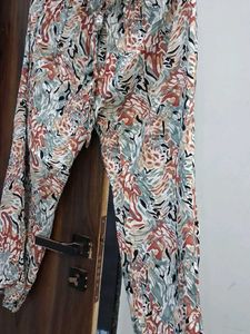 Patterned Short Sleeve Top