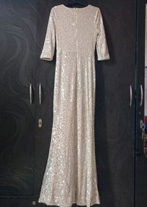 WOMAN SEQUIN MERMAID GOWN