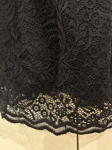 Fratini Lace Sleeveless Top