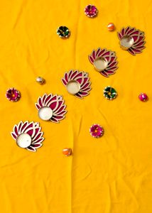 Handmade Lotus Candle Holder (Pack Of 5)