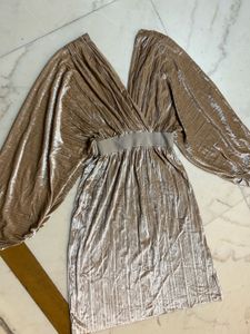 Elegant Golden Velvet Dress